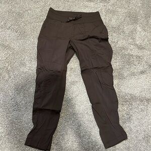 Lululemon dance studio joggers brown size 6